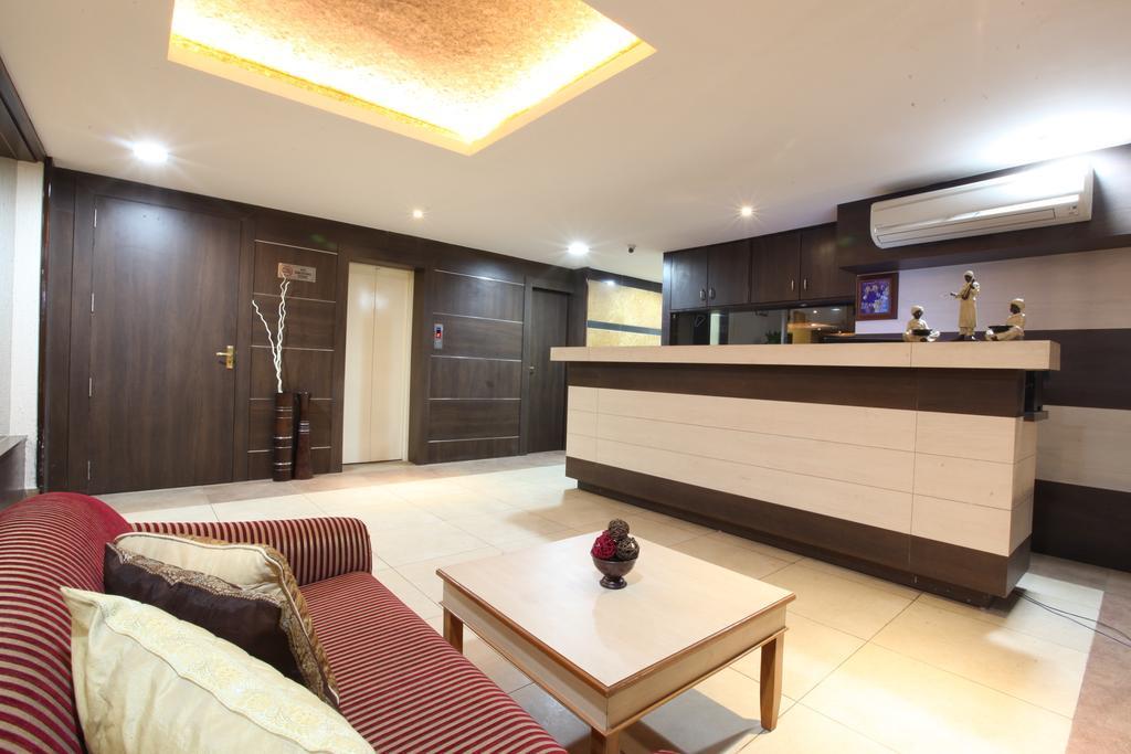 Treebo Trend Woodsvilla Suites Bapu Nagar Джапур Экстерьер фото